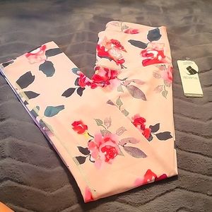 Apana leggings
